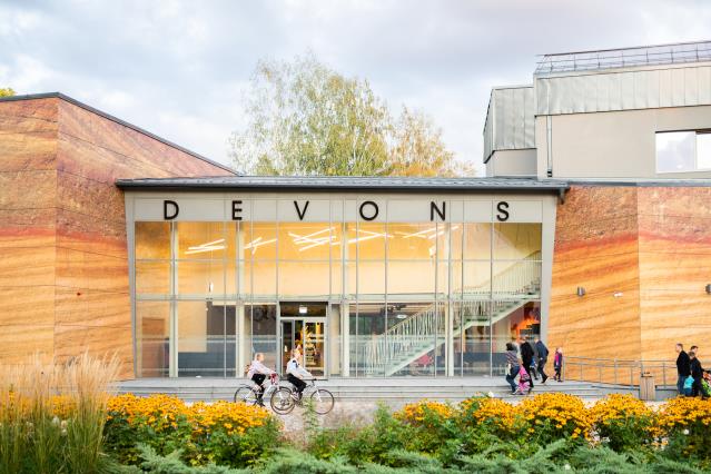 Siguldas devons